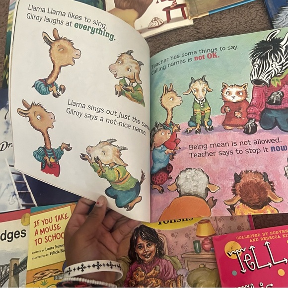 MEGA Children’s book bundle - Picture 3 of 6